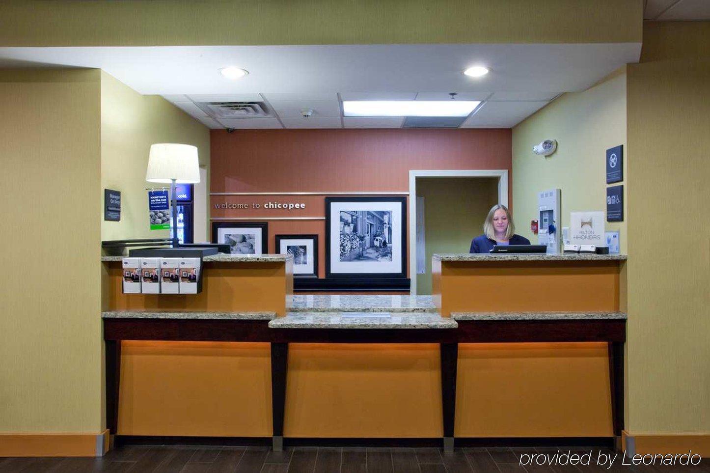 Hampton Inn Chicopee - Springfield Ngoại thất bức ảnh